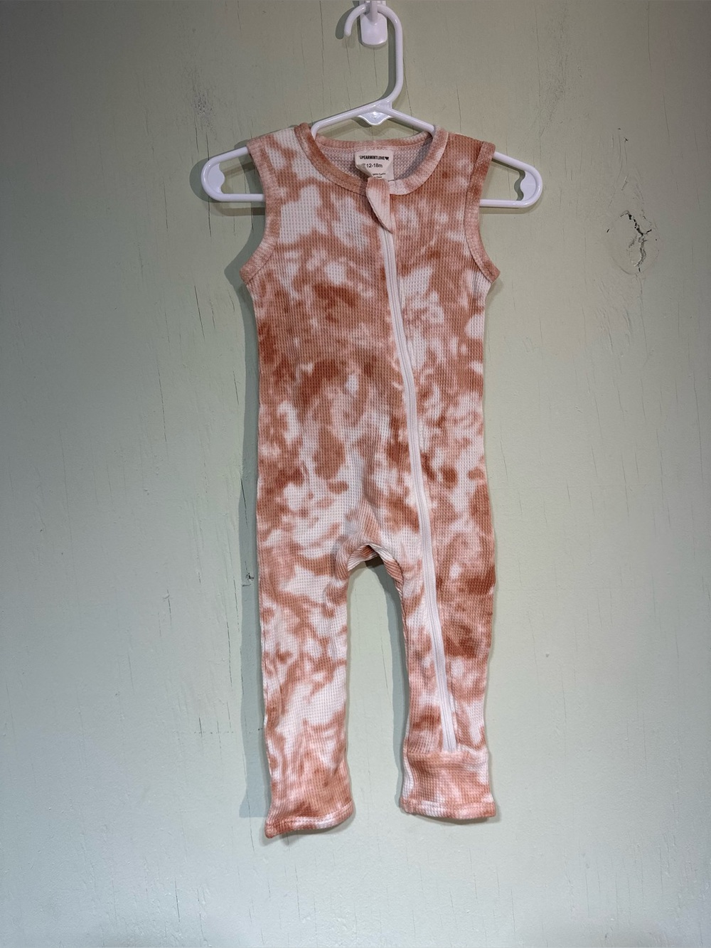 Spearmint Love organic cotton waffle knit sleeveless zip up romper 12-18 months